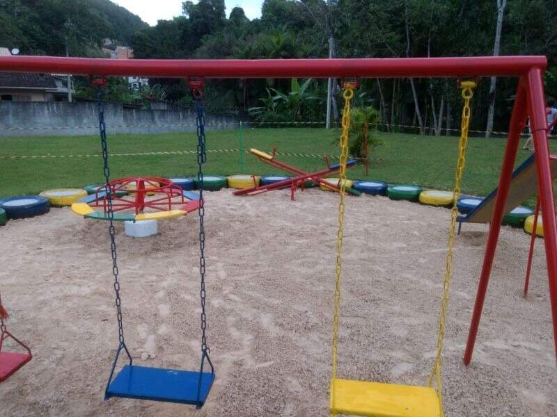 Apartamento à venda no bairro Cedrinho: 